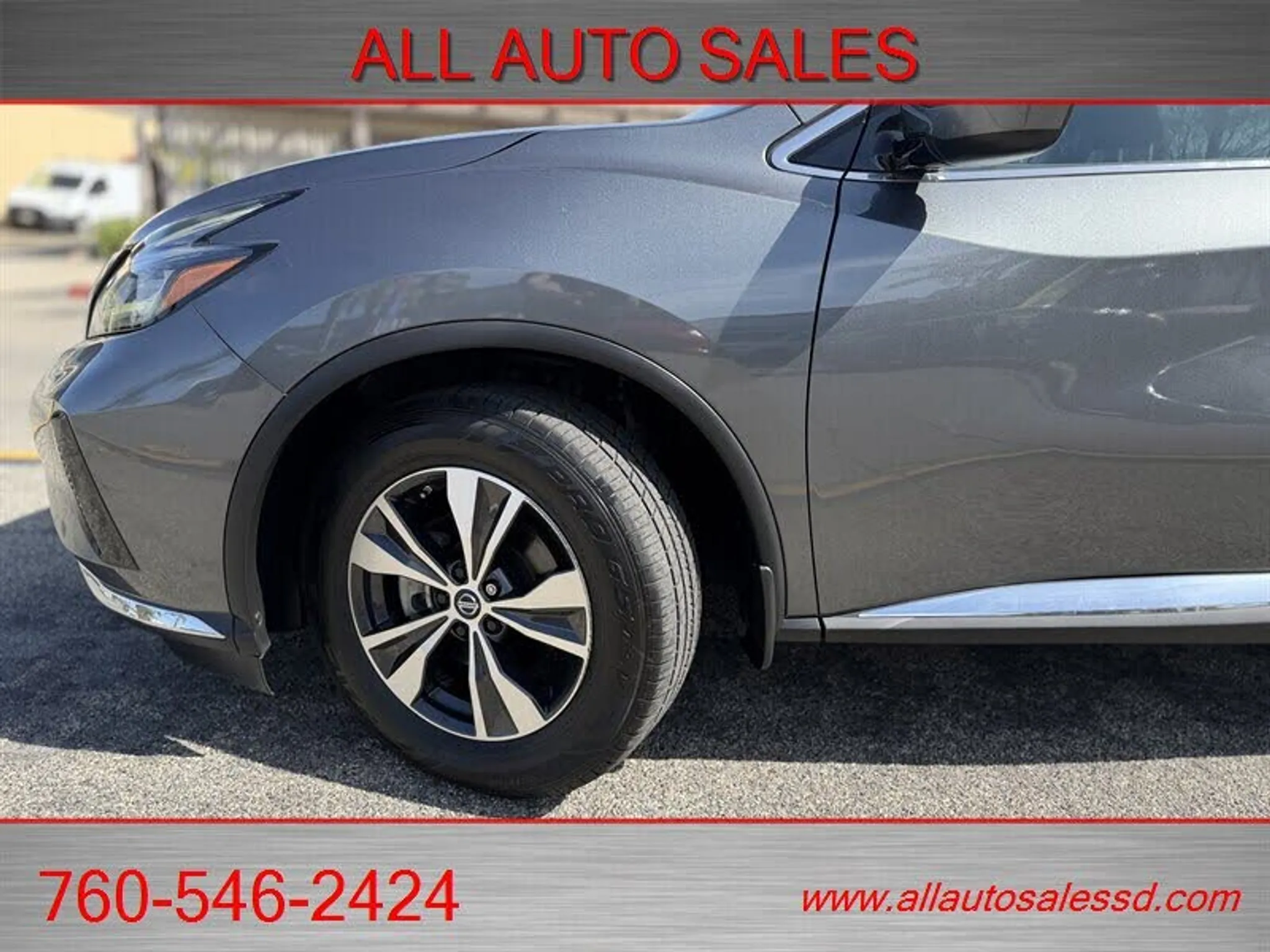 2019 NISSAN Murano SV FWD - Photo 2