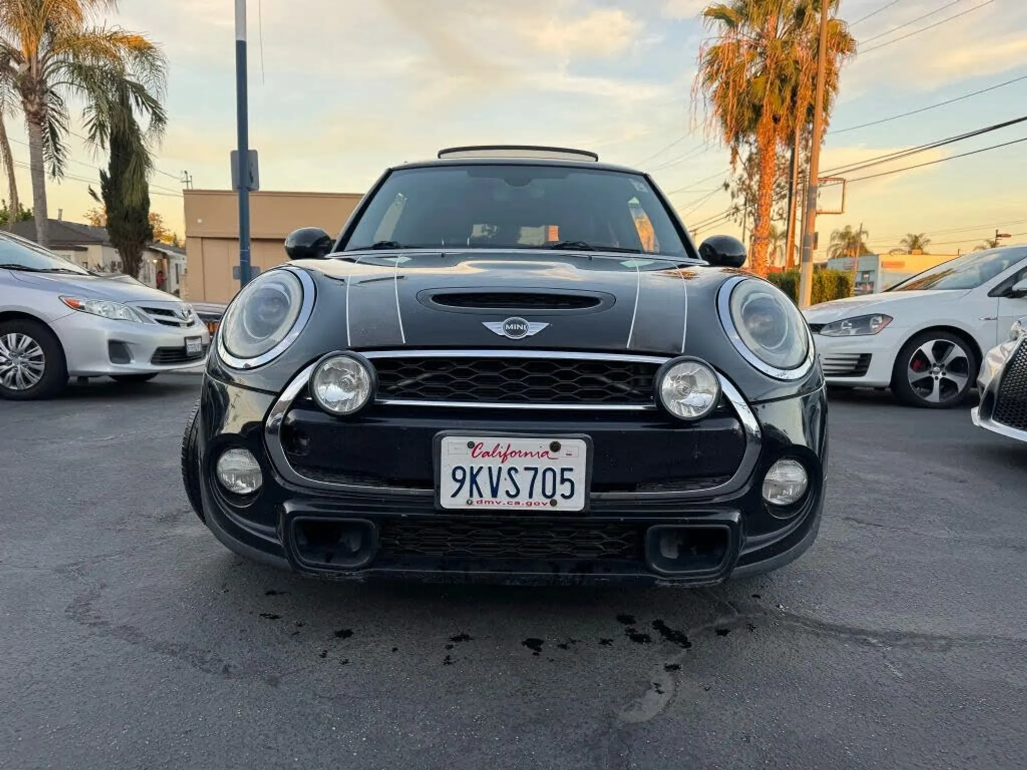 2014 MINI Hardtop S Hatchback FWD - Photo 2