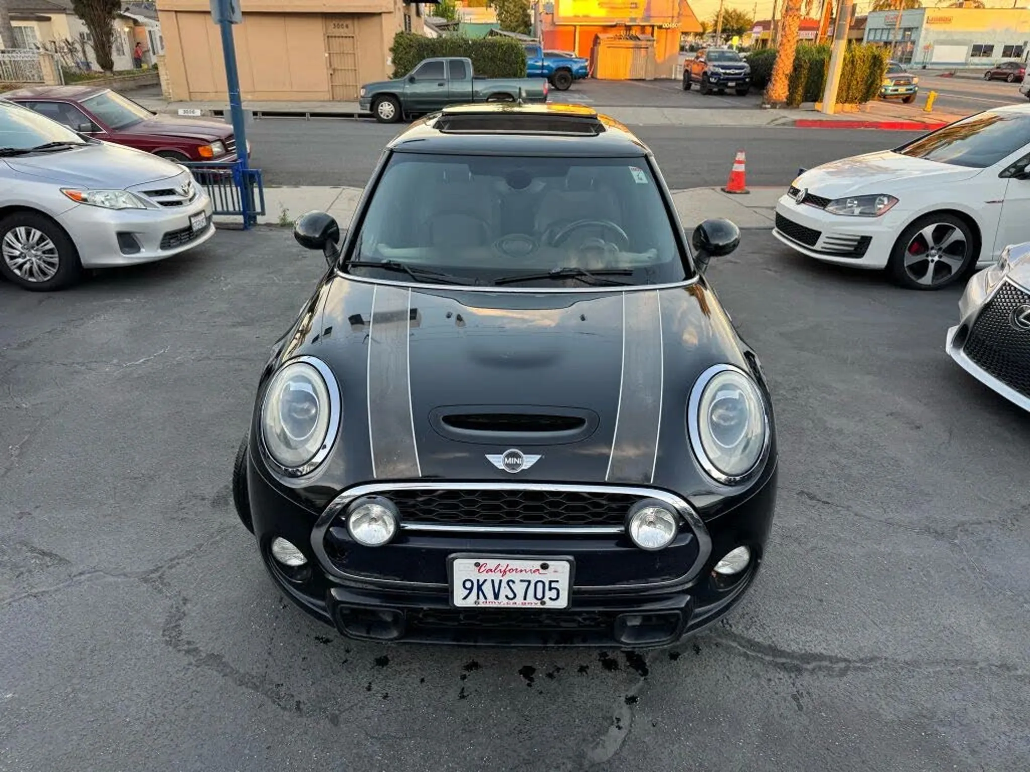 2014 MINI Hardtop S Hatchback FWD - Photo 3