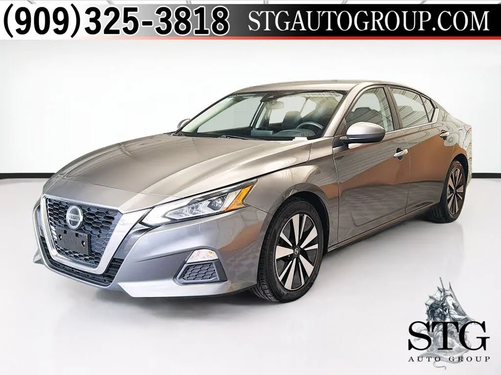 2022 NISSAN Altima