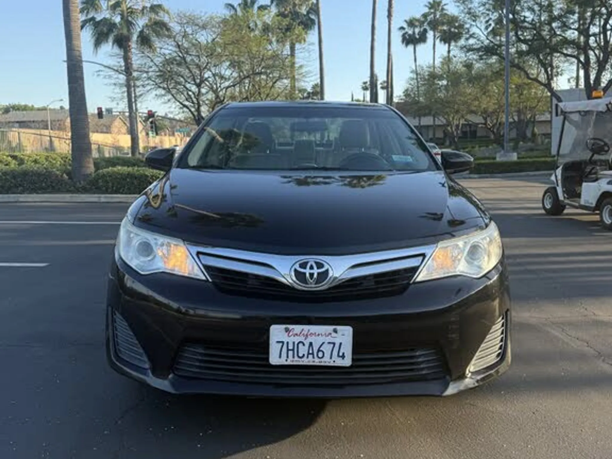 2014 TOYOTA Camry LE - Photo 2
