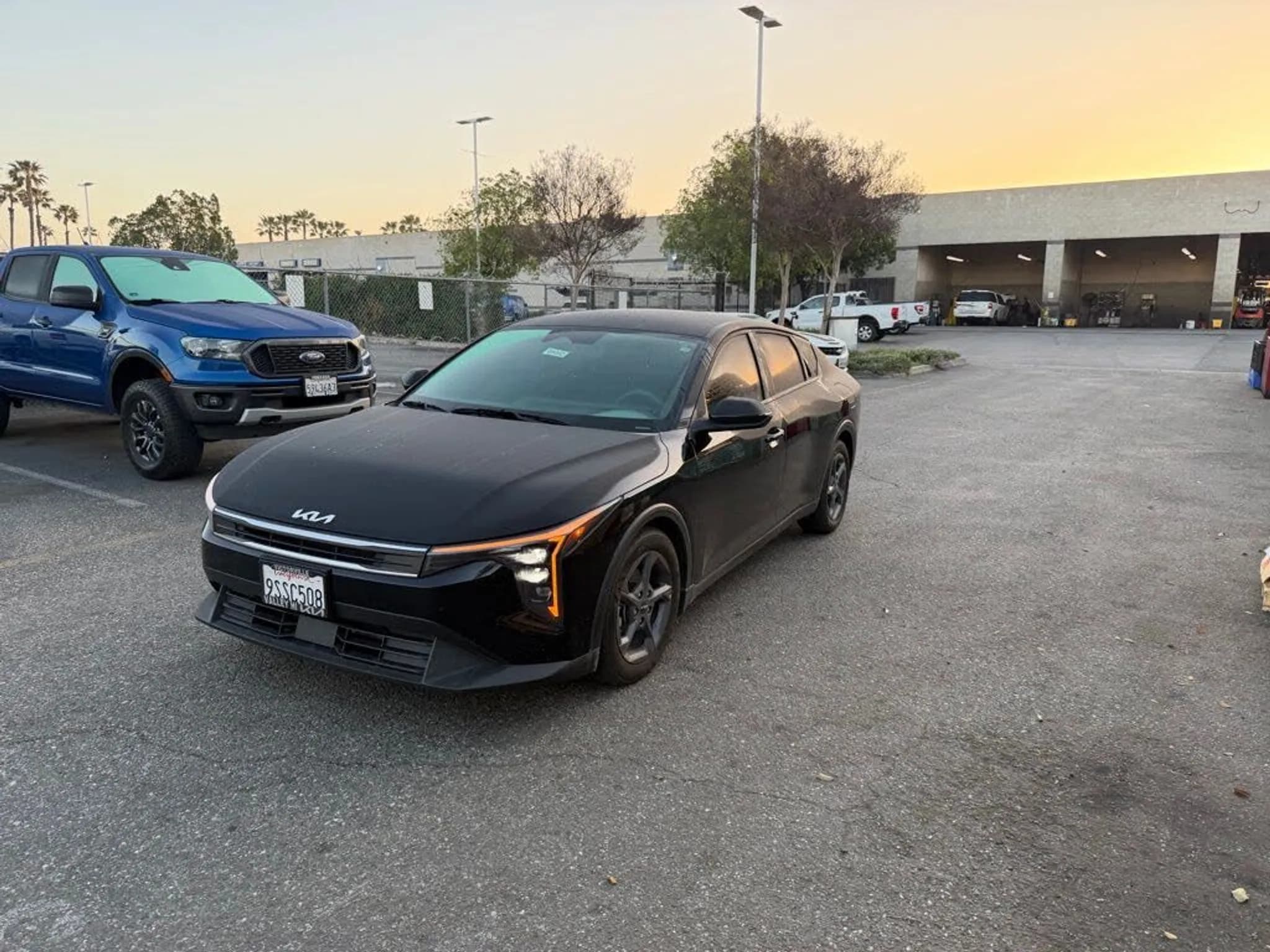 2025 KIA K4 LX, LXS - Photo 1