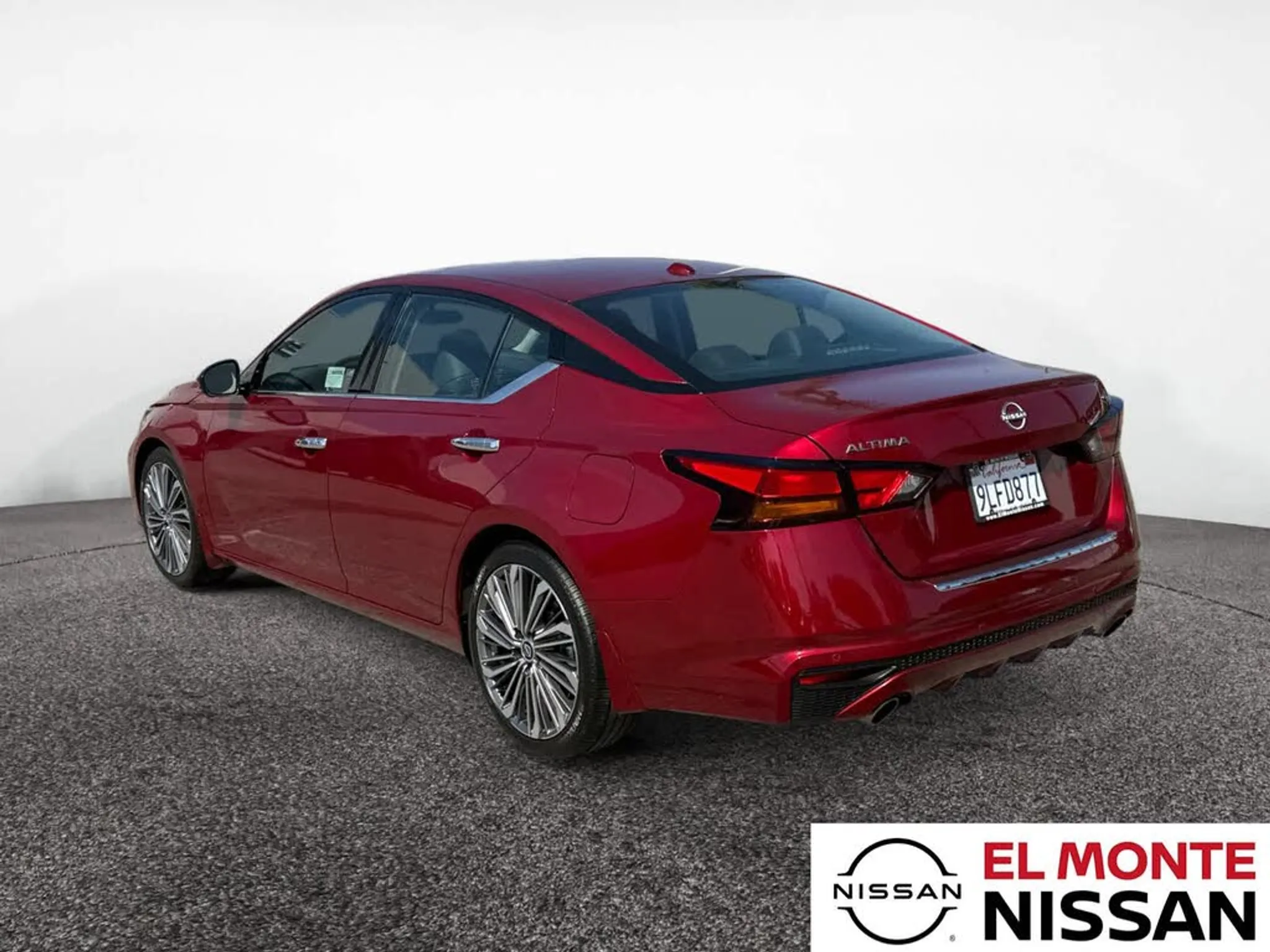 2023 NISSAN Altima SL - Photo 3