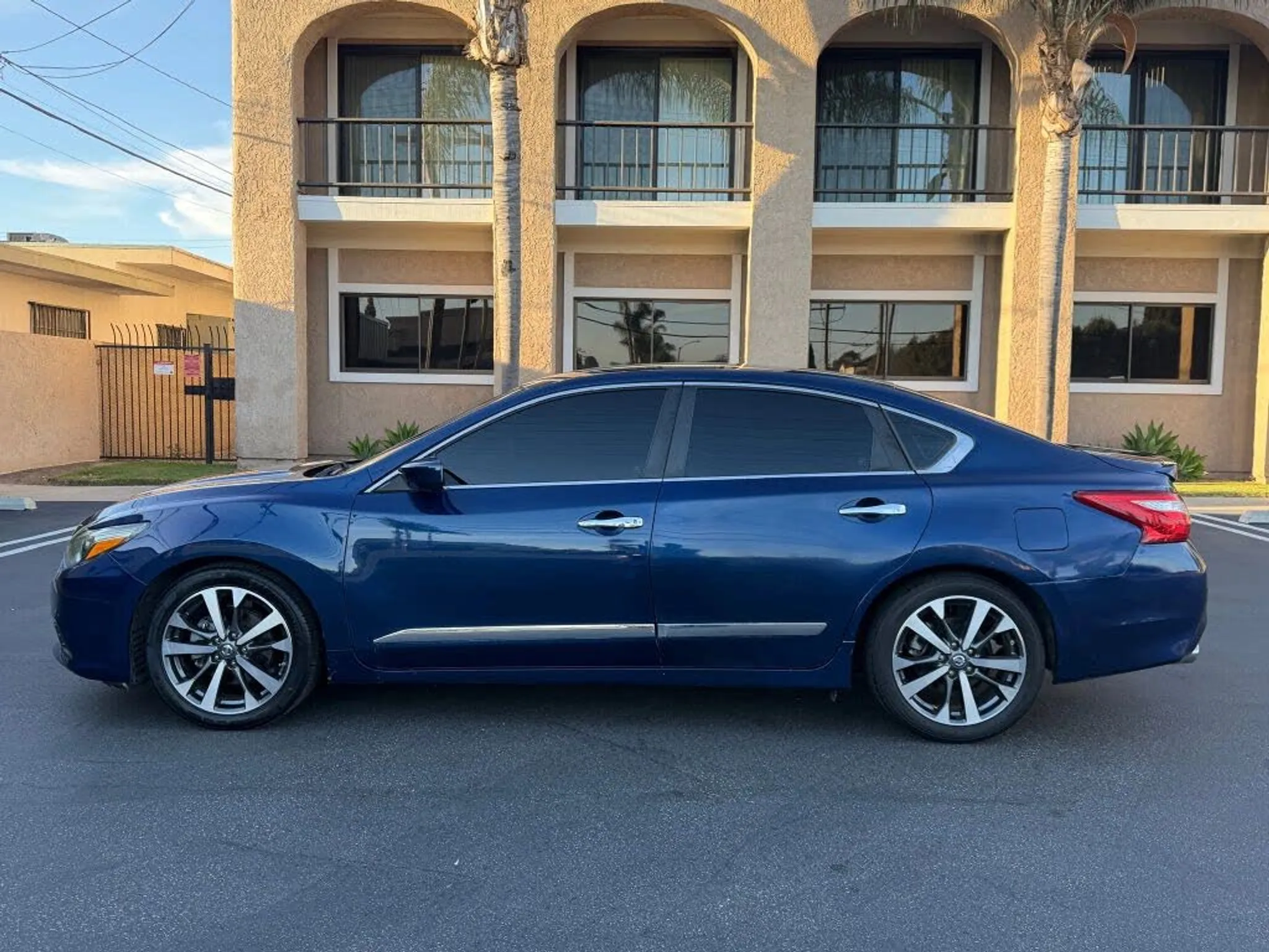 2020 NISSAN Altima S - Photo 3