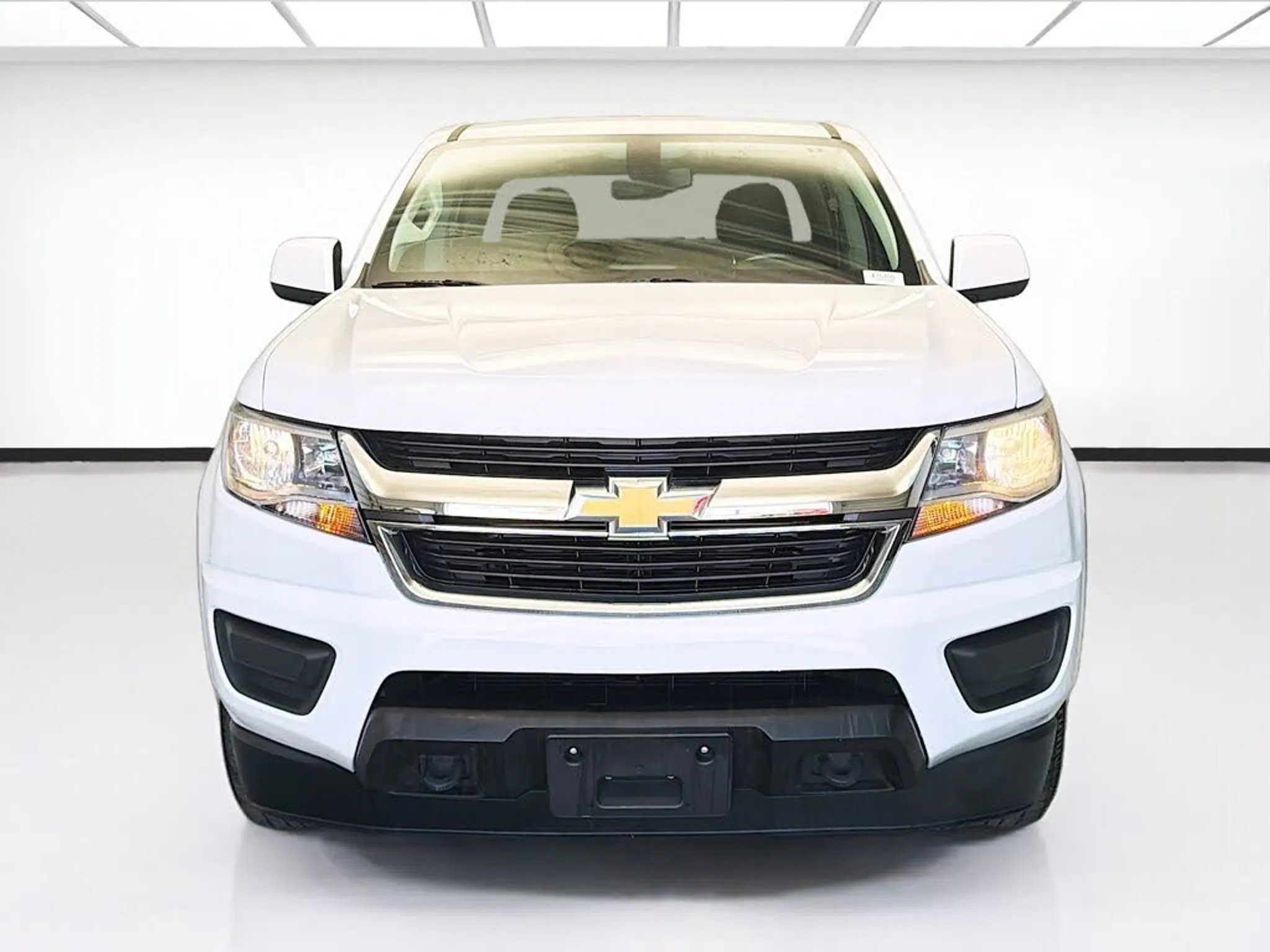 2020 CHEVROLET Colorado LT - Photo 2