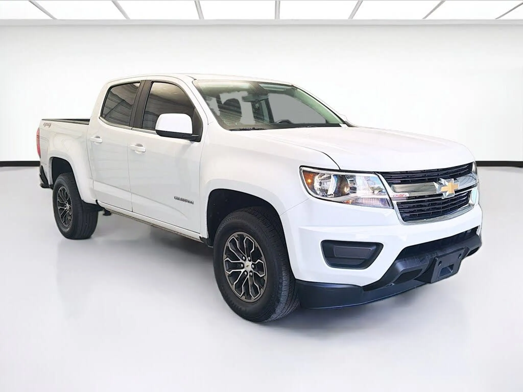 2020 CHEVROLET Colorado LT - Photo 3