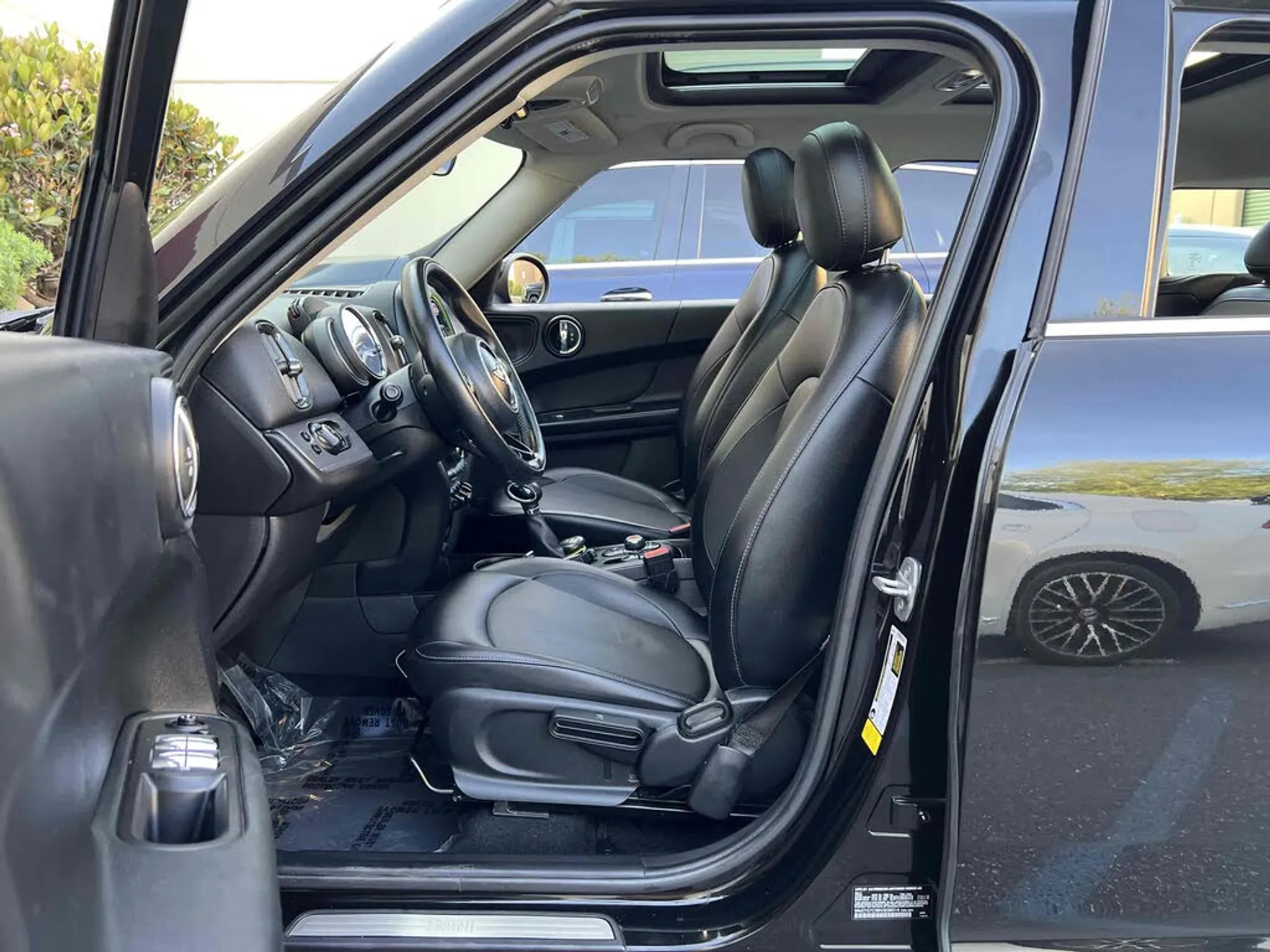 2017 MINI Countryman Cooper FWD - Photo 3