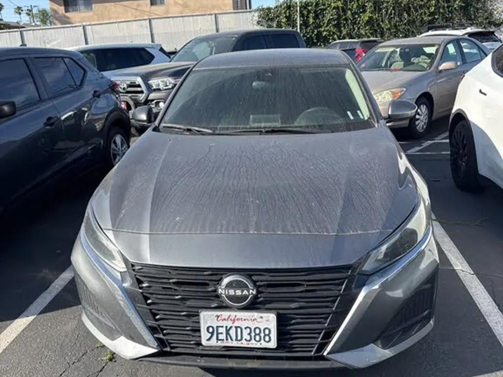 2023 NISSAN Altima