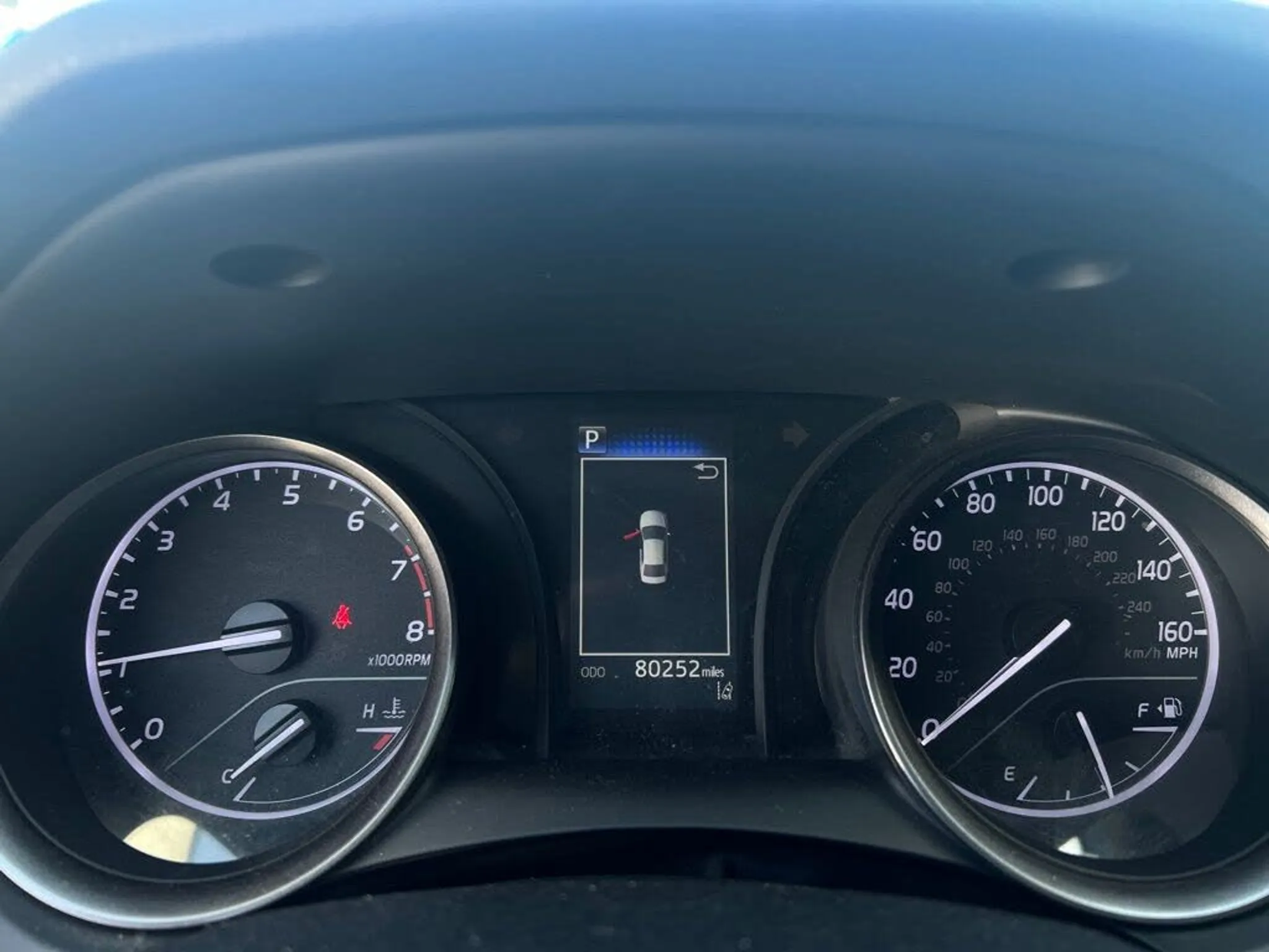 2021 TOYOTA Camry SE - Photo 2